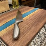 Cutting-Board-with-Apoxy-
